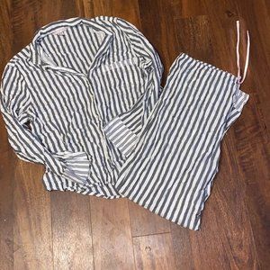 Victoria's Secret Womens Large Gray Striped Silver Long Sleeve Pajamas Set Reg